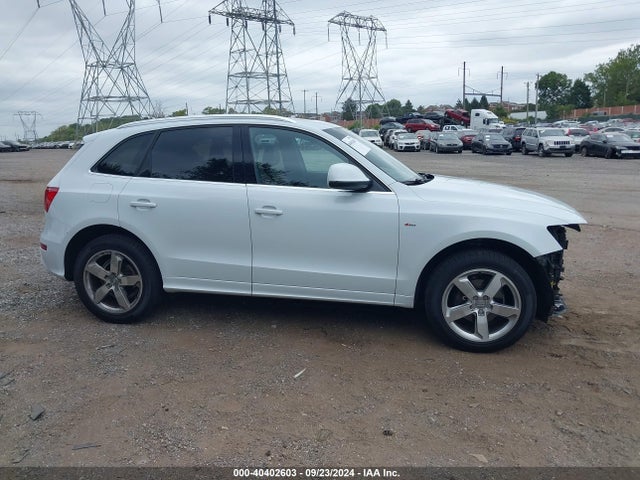 2012 Audi Q5 3.2 Premium Plus მანქანა იყიდება აუქციონზე, vin: WA1DKAFP7CA068178, აუქციონის ნომერი: 40402603