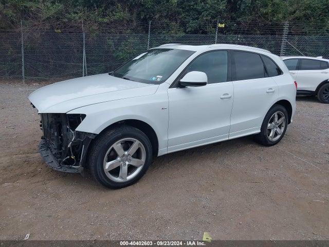 2012 Audi Q5 3.2 Premium Plus მანქანა იყიდება აუქციონზე, vin: WA1DKAFP7CA068178, აუქციონის ნომერი: 40402603