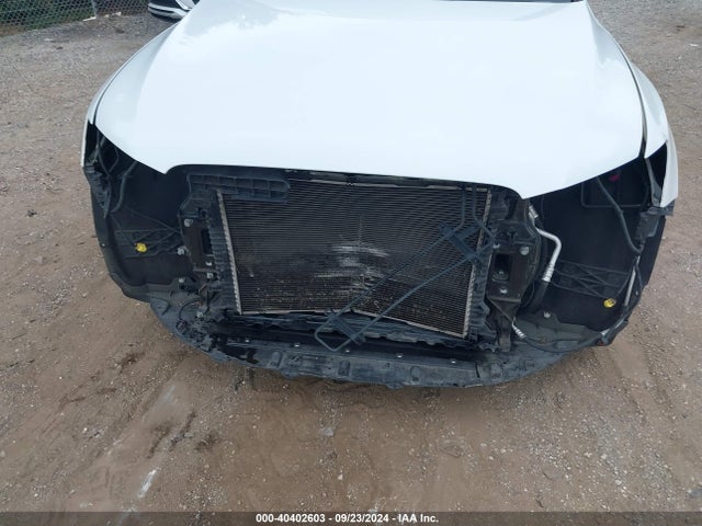 2012 Audi Q5 3.2 Premium Plus მანქანა იყიდება აუქციონზე, vin: WA1DKAFP7CA068178, აუქციონის ნომერი: 40402603