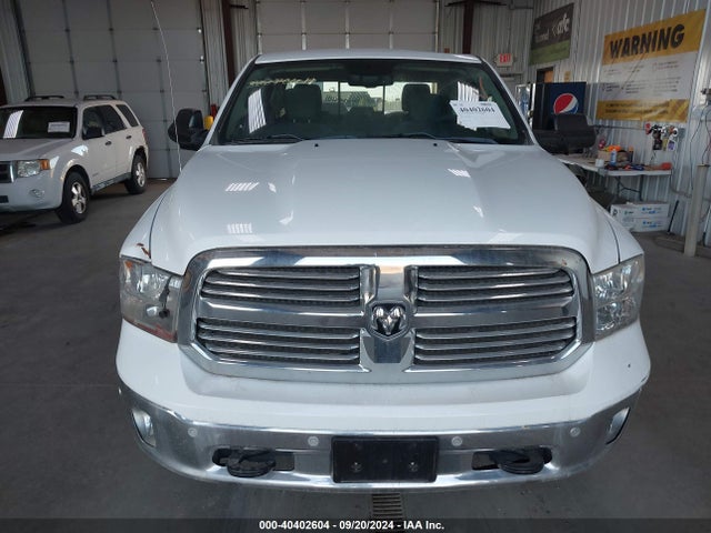 1C6RR7TM4JS231646 RAM 1500 Big Horn  4x4 6'4 Box