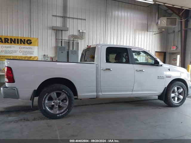 1C6RR7TM4JS231646 RAM 1500 Big Horn  4x4 6'4 Box