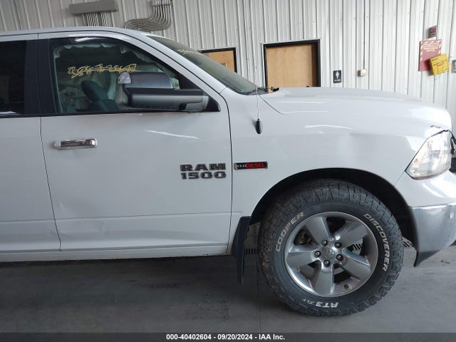 1C6RR7TM4JS231646 RAM 1500 Big Horn  4x4 6'4 Box