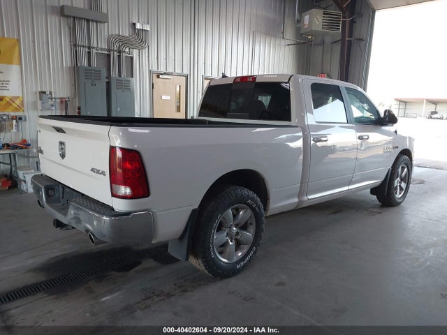1C6RR7TM4JS231646 RAM 1500 Big Horn  4x4 6'4 Box