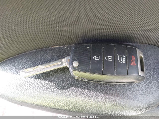 KNDJP3A50F7117007 KIA SOUL +