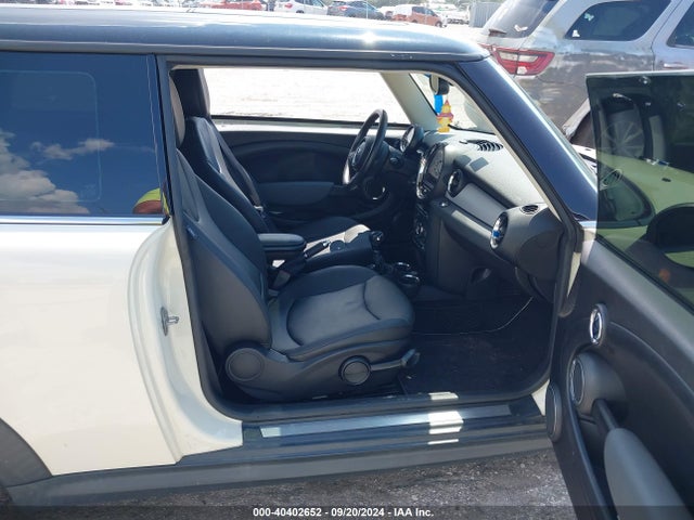 2012 MINI COOPER WMWSU3C54CT257331 Photo 4