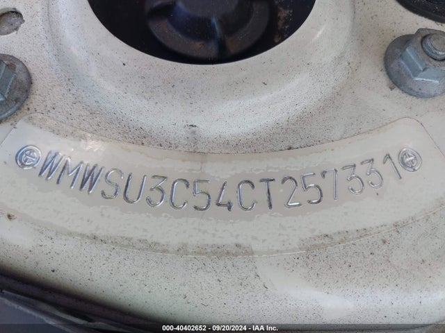 2012 MINI COOPER WMWSU3C54CT257331 Photo 8