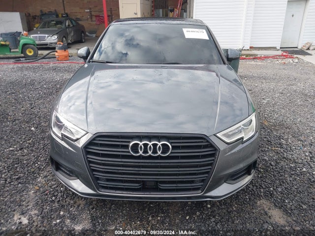 WAUAUGFF0J1089865 Audi A3 PREMIUM