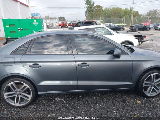 WAUAUGFF0J1089865 Audi A3 PREMIUM
