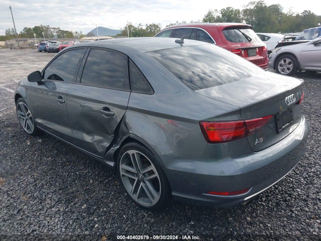 WAUAUGFF0J1089865 Audi A3 PREMIUM