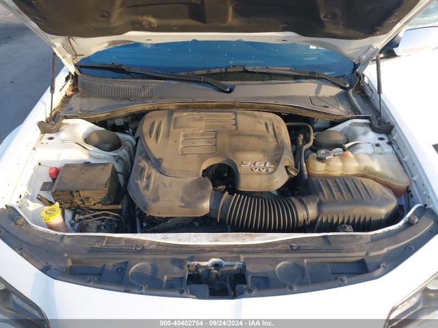 2C3CCABG6KH635053 Chrysler 300 300s