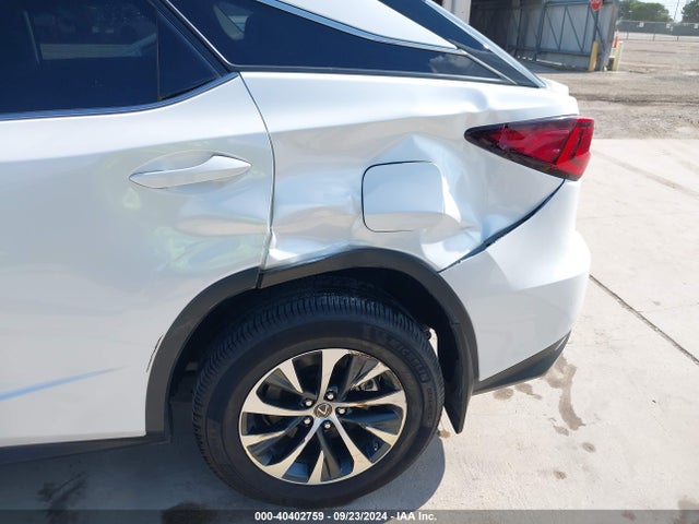 Lexus RX 350 2022 2T2HZMAA2NC237881 Image 18