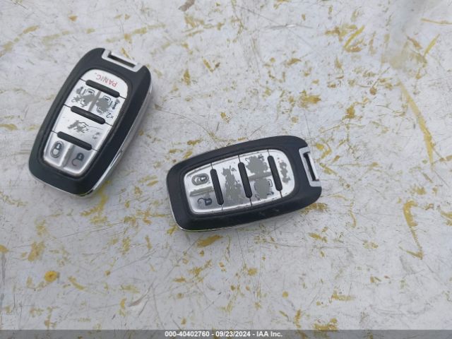2C4RC1DG8HR508889 Chrysler Pacifica Touring
