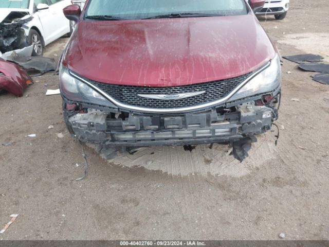 2C4RC1DG8HR508889 Chrysler Pacifica Touring