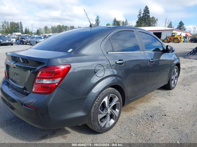 Chevrolet Sonic Premier 2018 1G1JF5SB7J4139916 Image 4