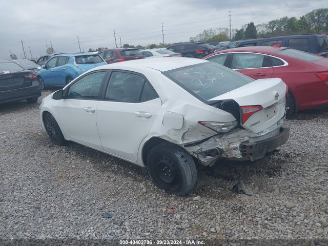 Toyota COROLLA LE 2015 5YFBURHE7FP256104 Image 3