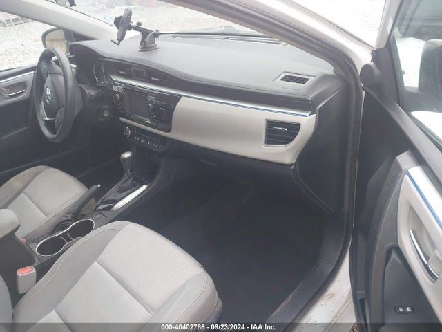 Toyota COROLLA LE 2015 5YFBURHE7FP256104 Image 5