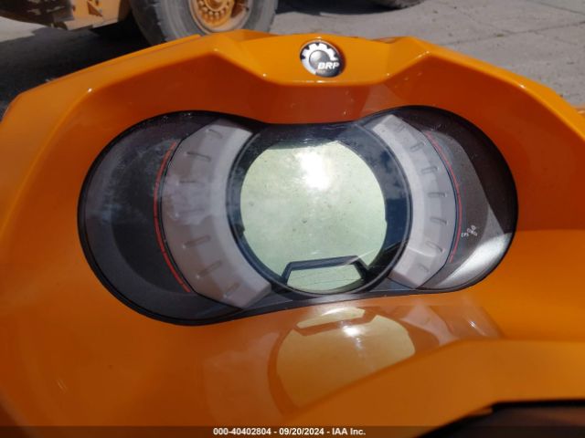 2017 SEADOO OTHER YDV46055C717      Photo 6