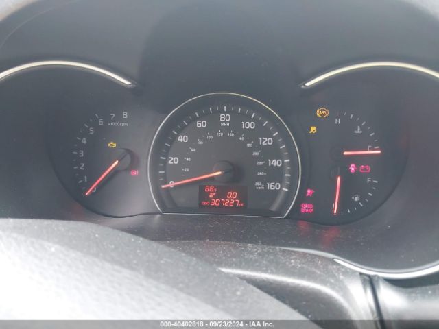 5XYKT3A60FG660790 KIA SORENTO LX