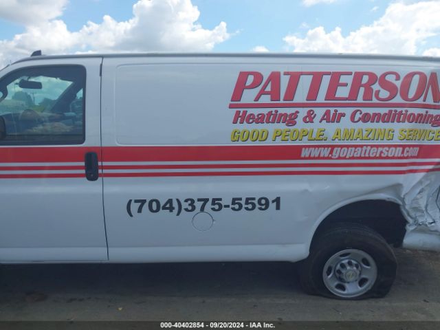 1GCWGAFP8N1281210 Chevrolet Express Cargo Rwd 2500 Regular Wheelbase Wt