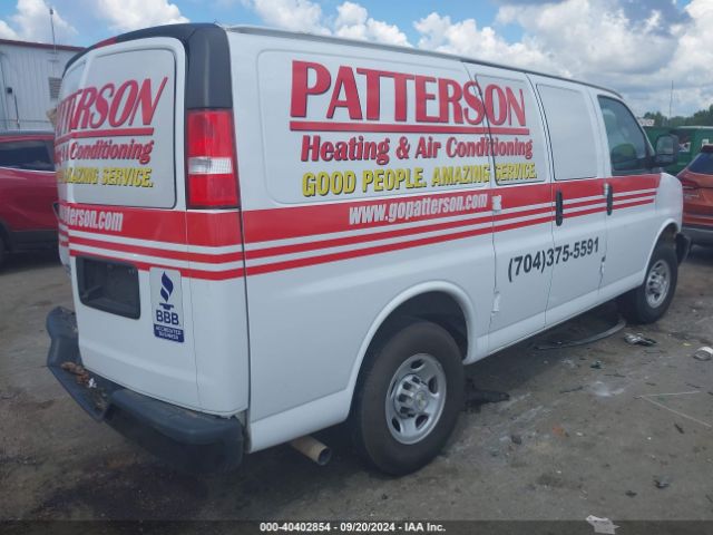 1GCWGAFP8N1281210 Chevrolet Express Cargo Rwd 2500 Regular Wheelbase Wt