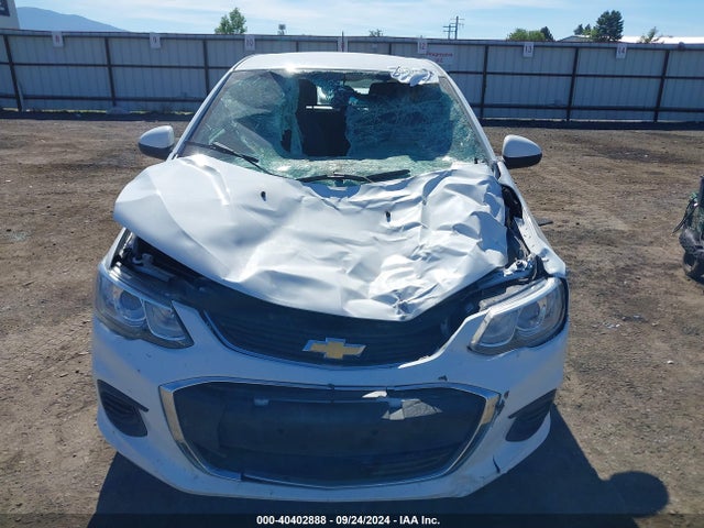 Chevrolet Sonic Lt Auto 2018 1G1JG6SH0J4105498 Image 13