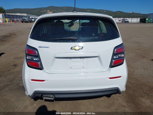 Chevrolet Sonic Lt Auto 2018 1G1JG6SH0J4105498 Image 17