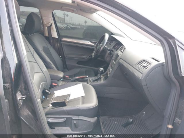 3VW217AU9GM052635 Volkswagen Golf Tsi Se 4-door