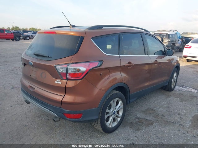 Ford ESCAPE SE 2017 1FMCU0G92HUA81038 Image 4