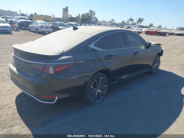 58ADA1C14NU024492 Lexus ES 300H