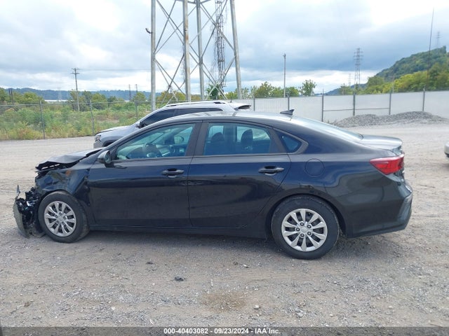 3KPF24ADXKE057538 KIA FORTE FE