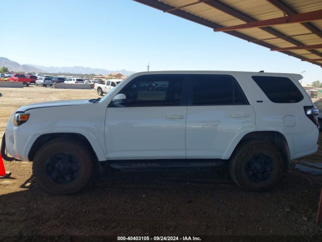 JTEBU5JR2G5322381 Toyota 4RUNNER SR5