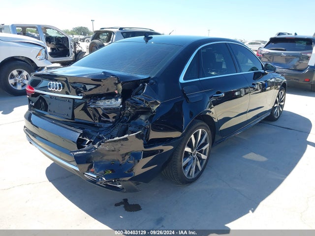 WAUBBAF4XNA024372 Audi A4 Premium Plus 40 Tfsi Quattro S Tronic