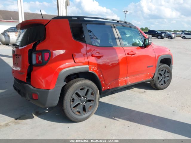 ZACCJBCBXJPH44557 Jeep Renegade Trailhawk 4x4