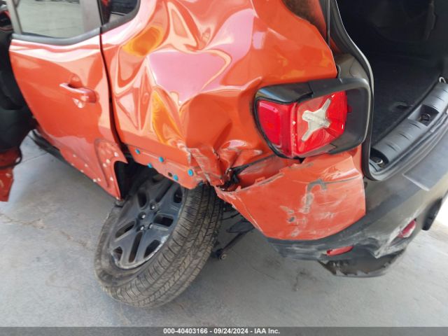 ZACCJBCBXJPH44557 Jeep Renegade Trailhawk 4x4