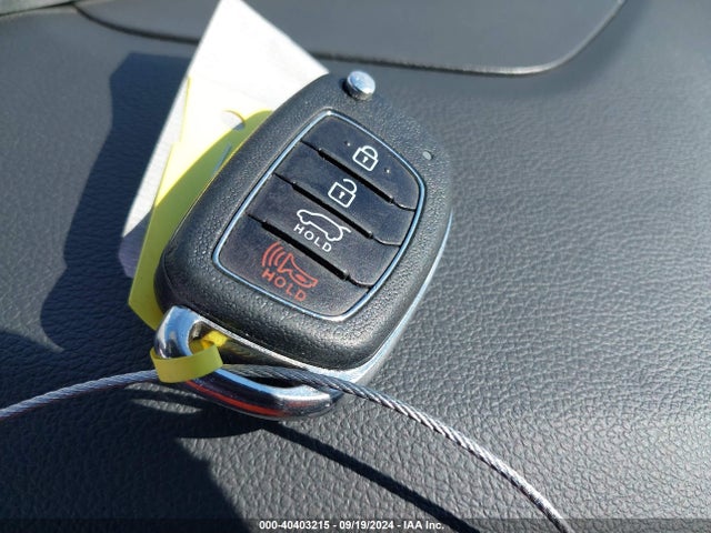 KM8J33A45JU767511 Hyundai TUCSON SEL