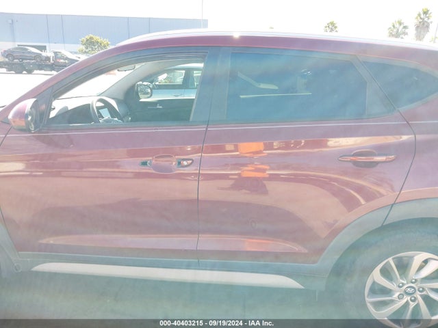 KM8J33A45JU767511 Hyundai TUCSON SEL