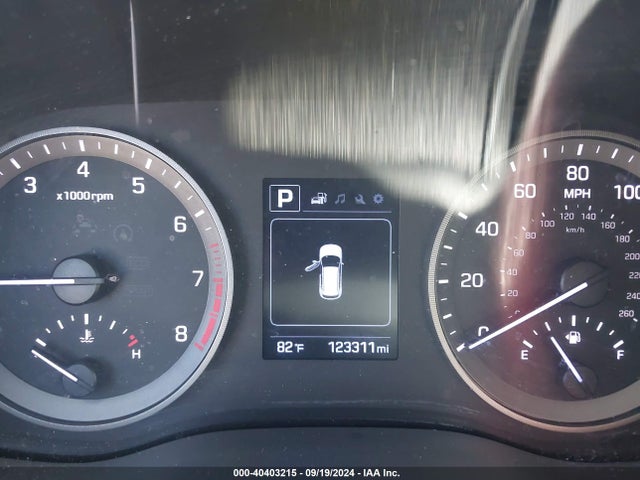 KM8J33A45JU767511 Hyundai TUCSON SEL