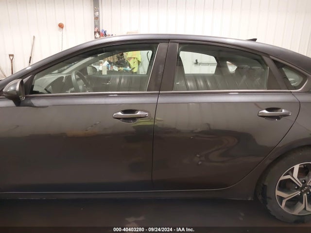 KIA Forte Lxs 2019 3KPF24AD1KE061431 Image 14