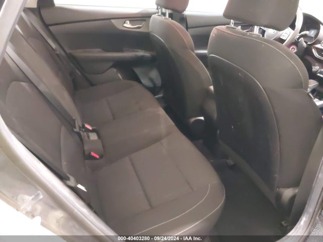 KIA Forte Lxs 2019 3KPF24AD1KE061431 Image 8