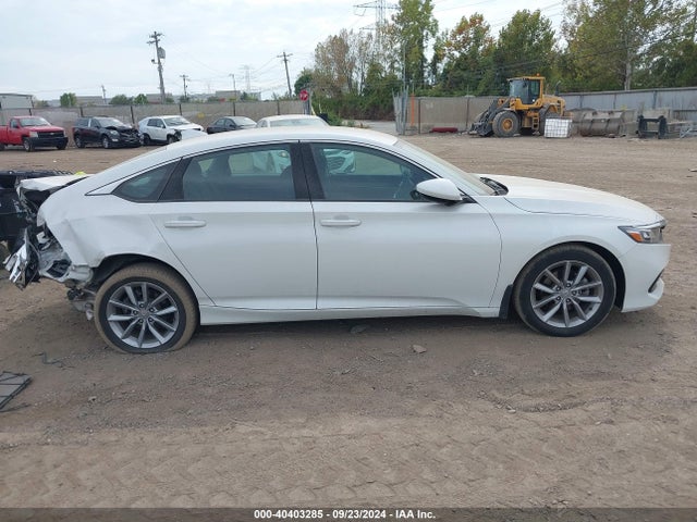 Honda ACCORD LX 2022 1HGCV1F10NA061940 Image 13