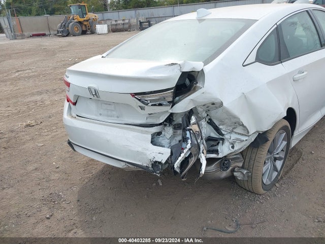 Honda ACCORD LX 2022 1HGCV1F10NA061940 Image 6