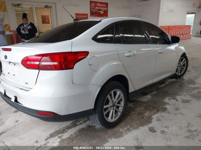 1FADP3F27GL381447 Ford FOCUS SE
