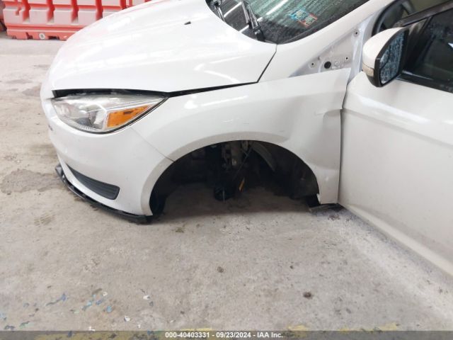 1FADP3F27GL381447 Ford FOCUS SE