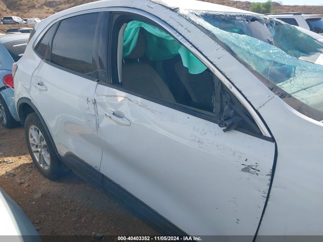 Ford ESCAPE SE 2022 1FMCU0G6XNUA26211 Image 15