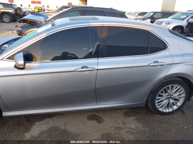 4T1B21HK8KU010474 Toyota Camry Hybrid Xle