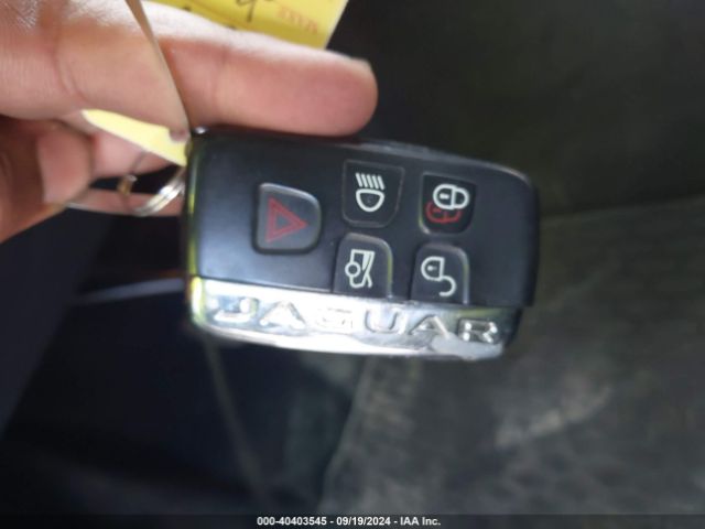 SAJAR4BN5HA971092 Jaguar XE