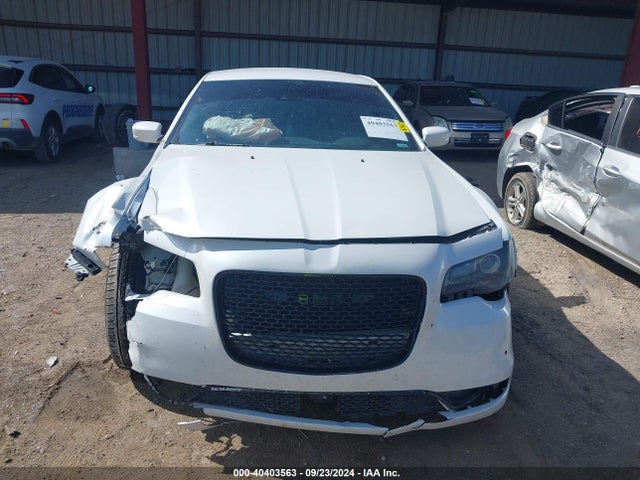 Chrysler 300 2015 2C3CCABT3FH501104 Image 12