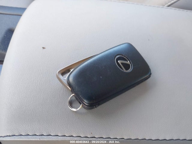 58ABK1GG1GU007770 Lexus ES 350