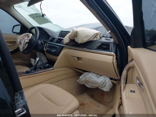 WBA3C3C57EF983886 BMW 320i Xdrive