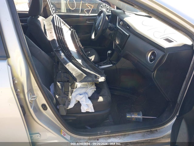 Toyota COROLLA LE 2019 5YFBURHE8KP910148 Image 5